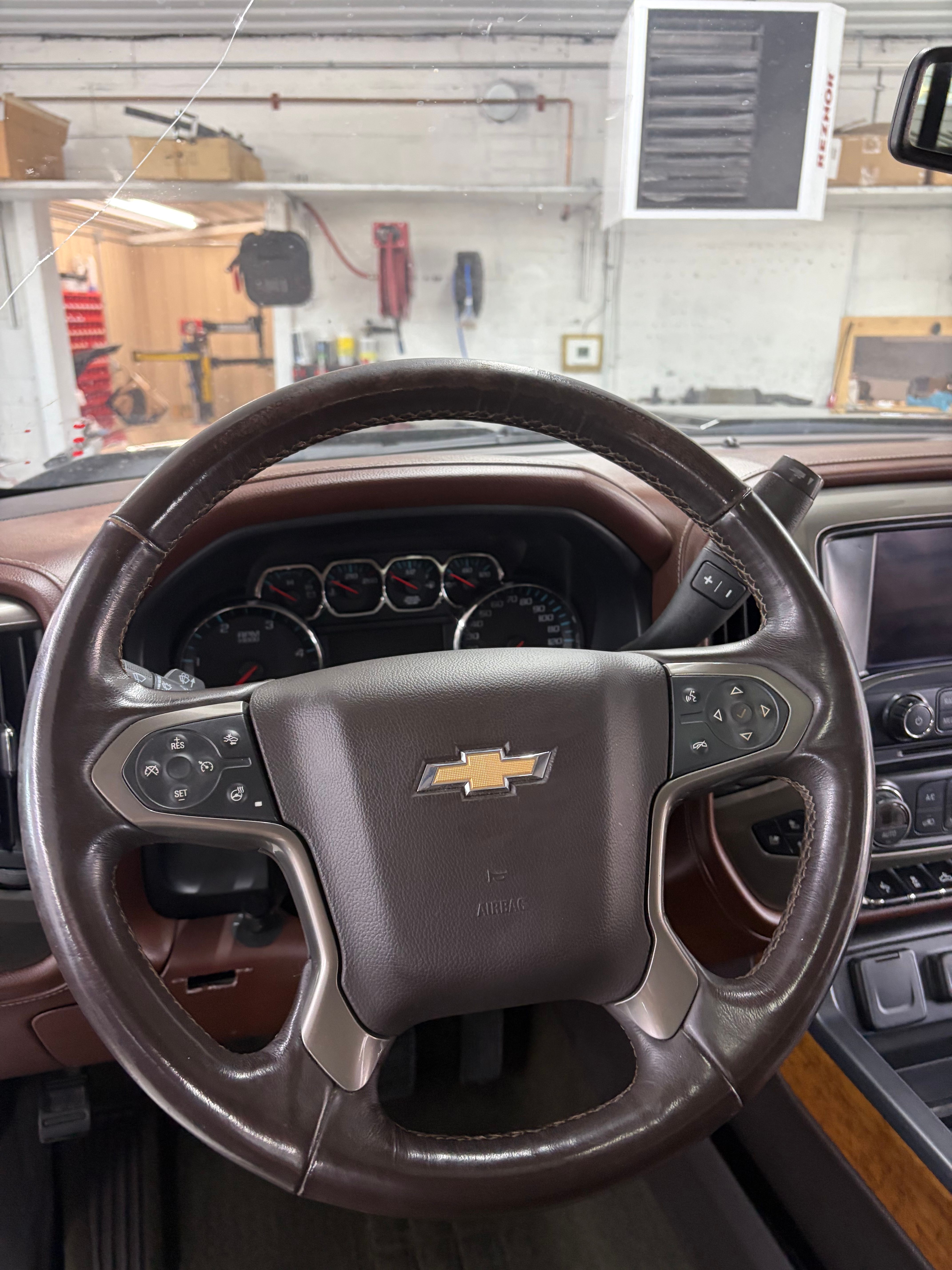 Used 2016 Chevrolet Silverado 2500 High Country w/ Duramax Plus Package AWD/4WD image 9