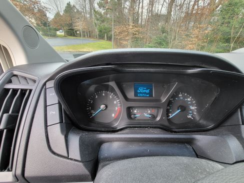 Used 2016 Ford Transit 350 XLT image 24