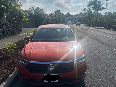 Used 2019 Volkswagen Jetta S w/ Driver Assistance Package FWD image 2