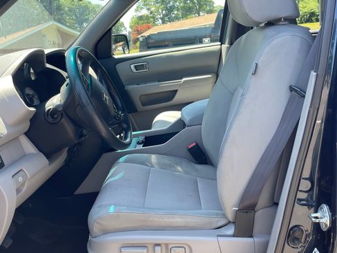 Used 2011 Honda Pilot EX image 9