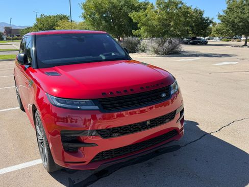 Used 2023 Land Rover Range Rover Sport SE Dynamic AWD/4WD image 1