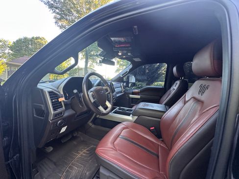 Used 2022 Ford F250 King Ranch w/ Tremor Off-Road Package AWD/4WD image 14