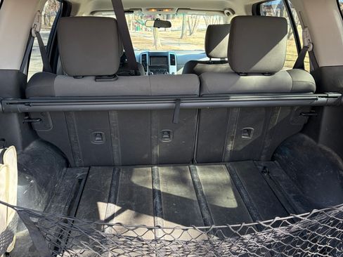 Used 2013 Nissan Xterra S w/ Value Package image 9