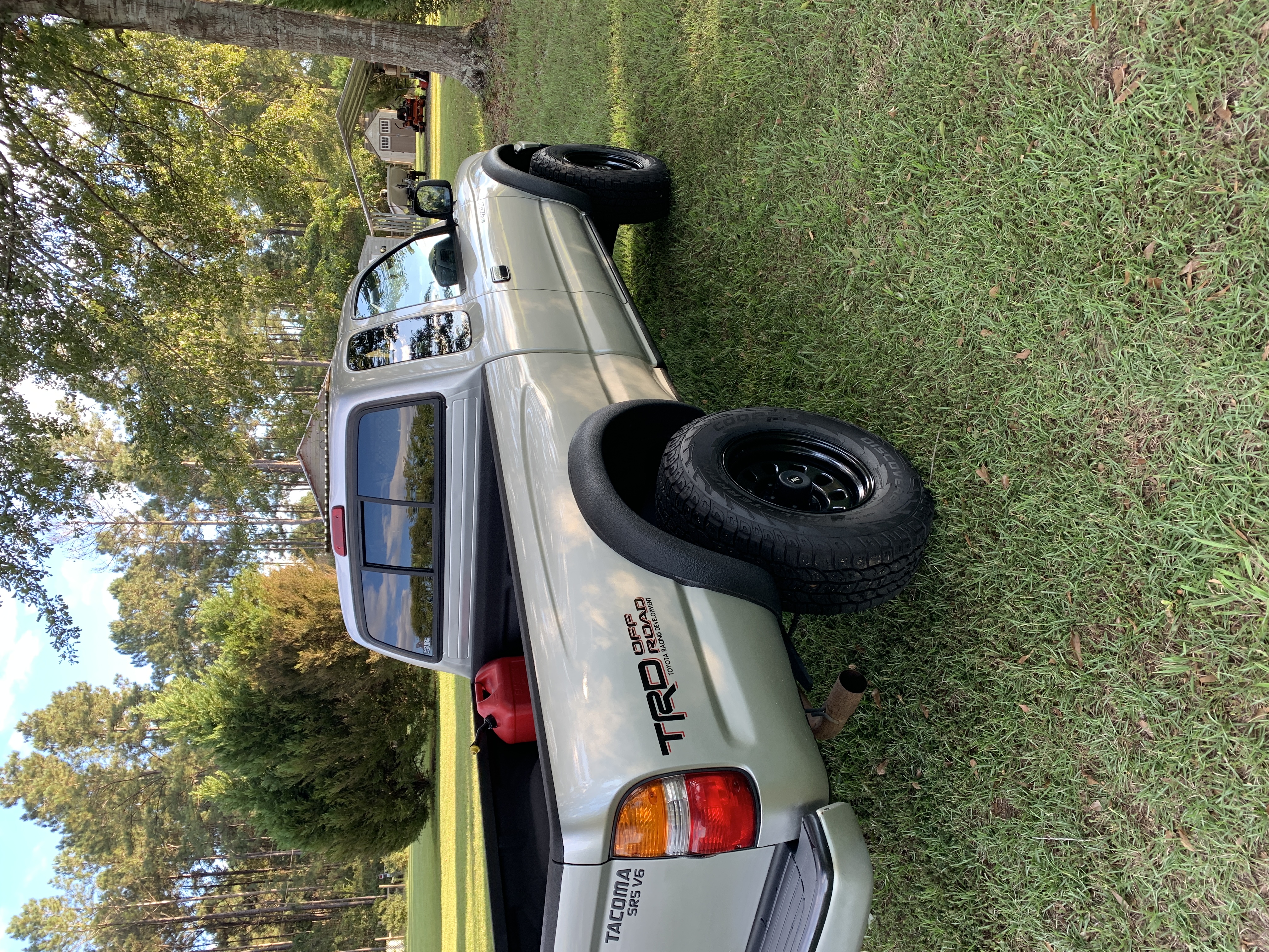 Used 2003 Toyota Tacoma 4x4 Xtracab V6 image 4