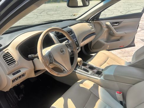 Used 2015 Nissan Altima 2.5 SL w/ Moonroof Package FWD image 18