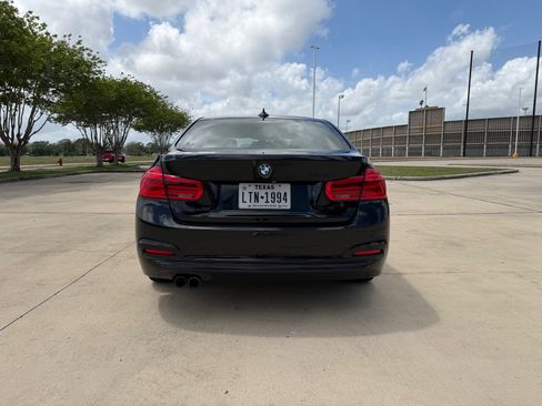 Used 2018 BMW 330i Sedan RWD image 30