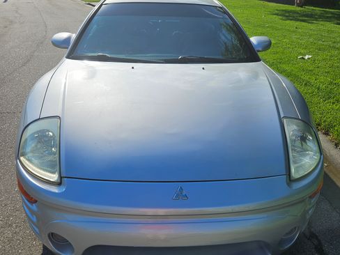 Used 2005 Mitsubishi Eclipse GS FWD image 2