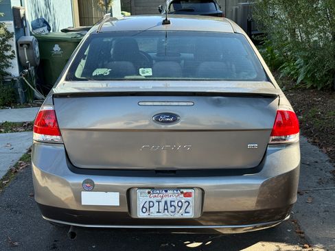 Used 2011 Ford Focus SE w/ 201A Rapid Spec Order Code image 5