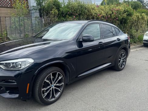 Used 2020 BMW X4 xDrive30i w/ M Sport Package 2 AWD/4WD image 2