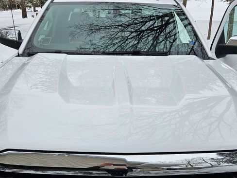 Used 2018 Chevrolet Silverado 1500 LT w/ All Star Edition image 4