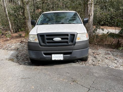 Used 2007 Ford F150 XL image 1