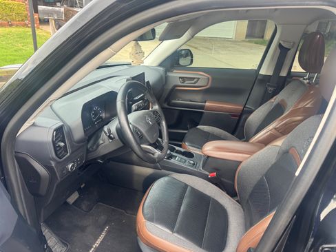 Used 2021 Ford Bronco Sport Outer Banks image 8