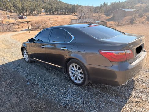 Used 2010 Lexus LS 460 AWD image 6
