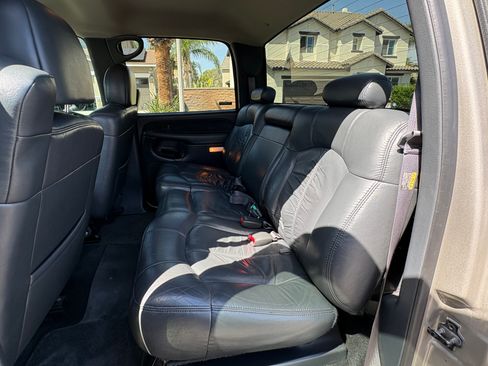 Used 2002 Chevrolet Silverado 1500 LT w/ Off-Road Skid Plate Pkg AWD/4WD image 6