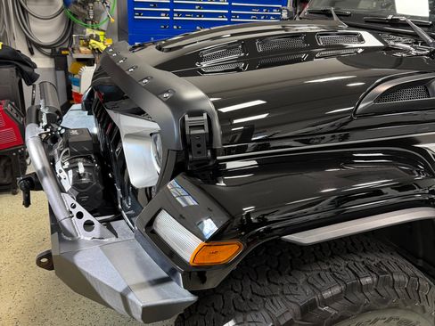 Used 2020 Jeep Gladiator Sport w/ Quick Order Package 24S image 6