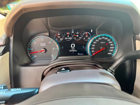 Used 2019 GMC Yukon XL Denali w/ Open Road Package AWD/4WD image 2