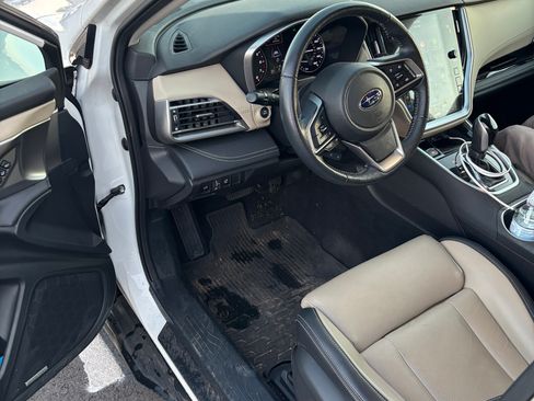 Used 2022 Subaru Outback Limited image 4