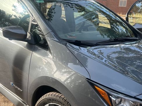 Used 2019 Nissan Leaf SL Plus image 13