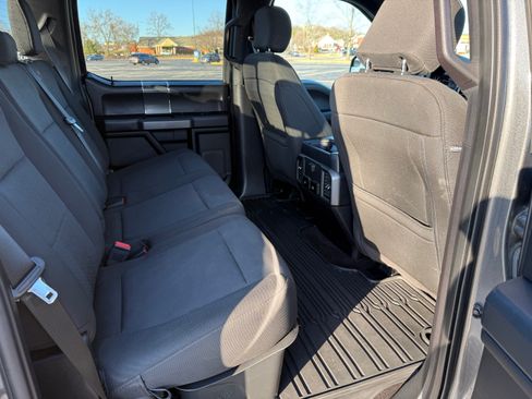Used 2019 Ford F150 XLT w/ Equipment Group 302A Luxury image 8