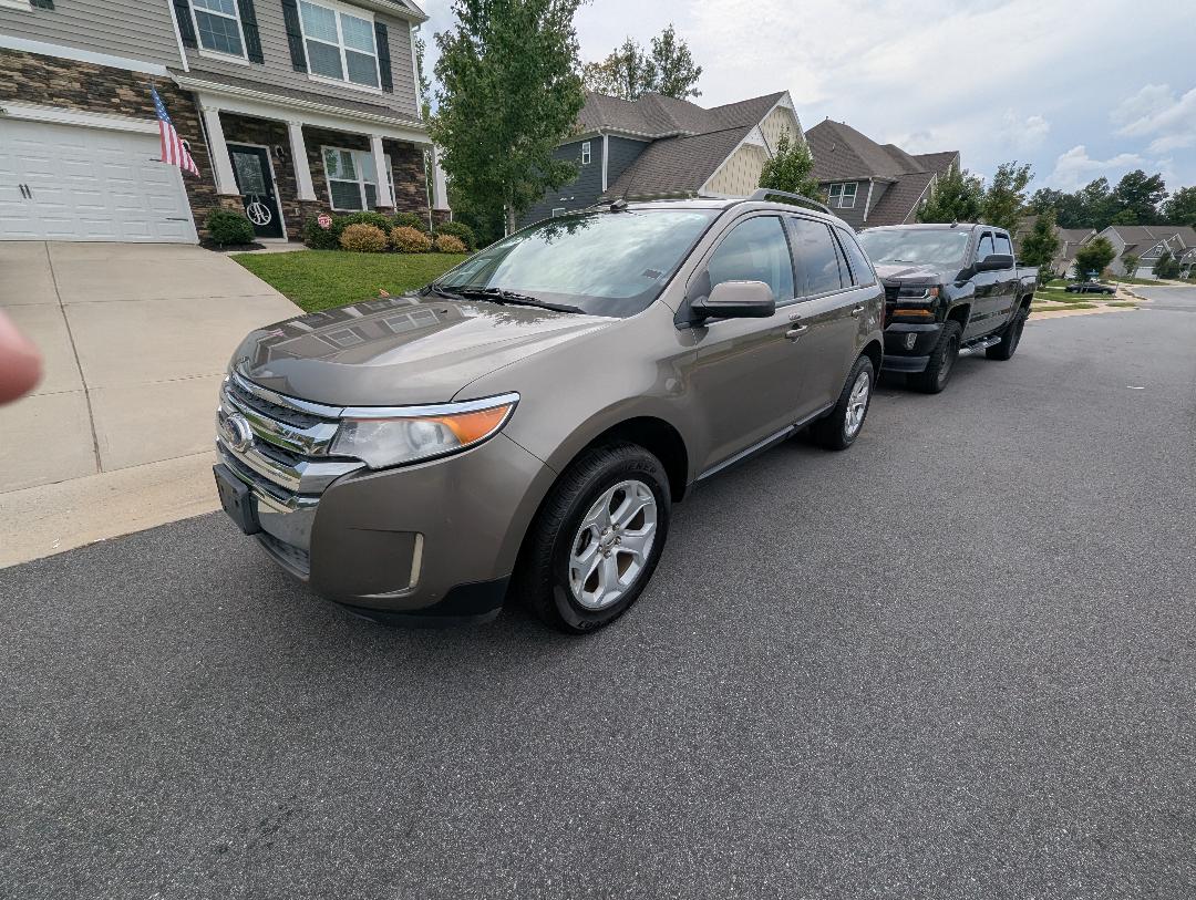 Used 2014 Ford Edge SEL w/ Equipment Group 205A AWD/4WD image 1