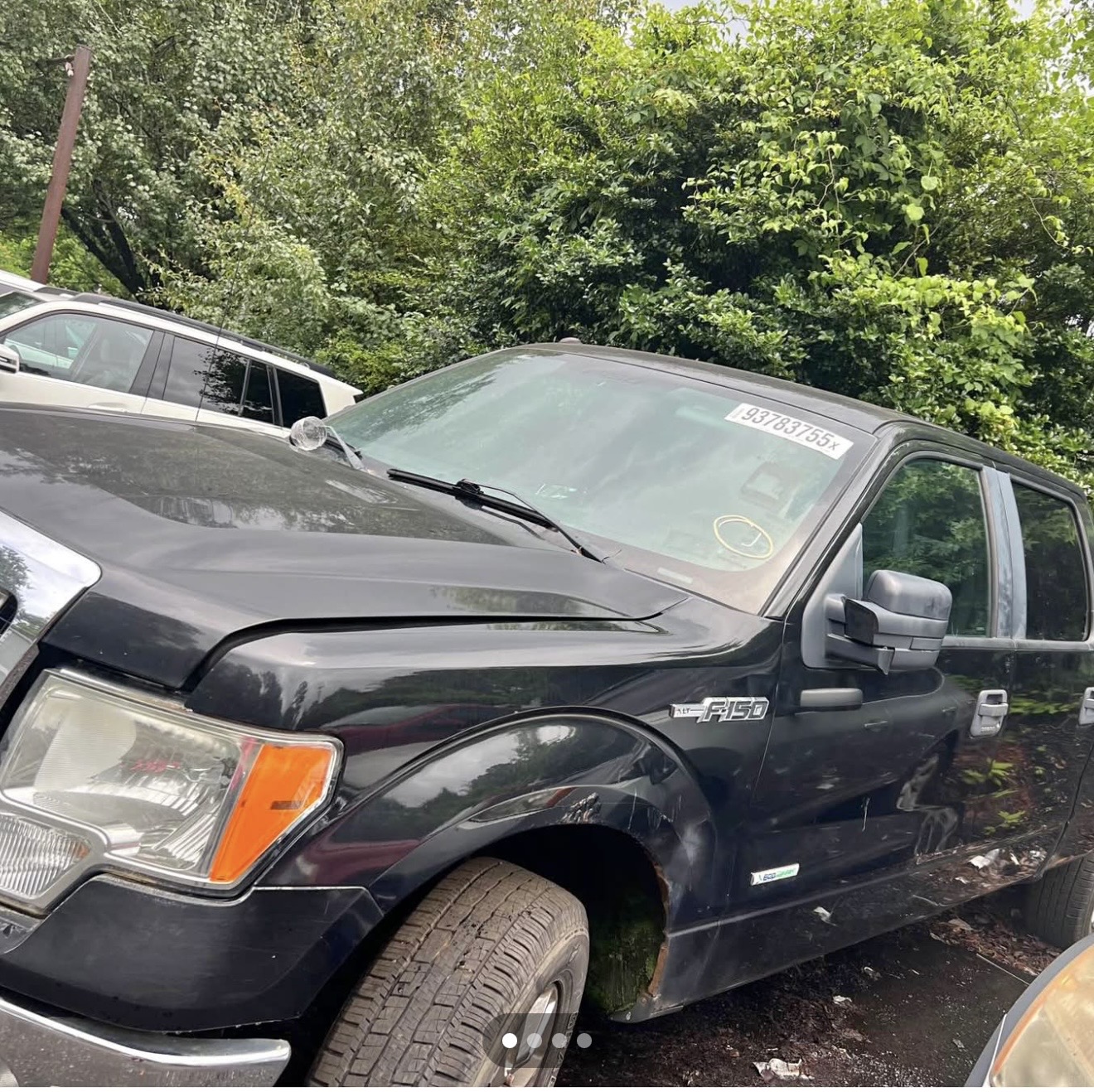 Used 2011 Ford F150 XLT w/ Max Trailer Tow Pkg AWD/4WD image 2
