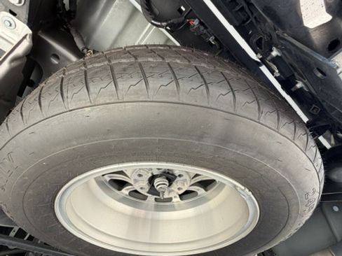 Used 2023 RAM 1500 Laramie AWD/4WD image 20