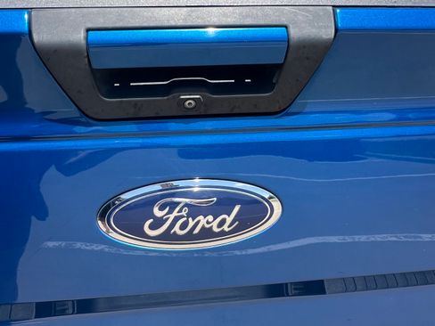 Used 2017 Ford F150 XLT w/ Equipment Group 302A Luxury image 15