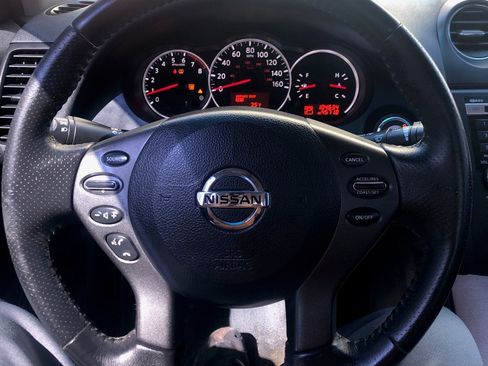 Used 2011 Nissan Altima 2.5 SL w/ 2.5SL Pkg image 14
