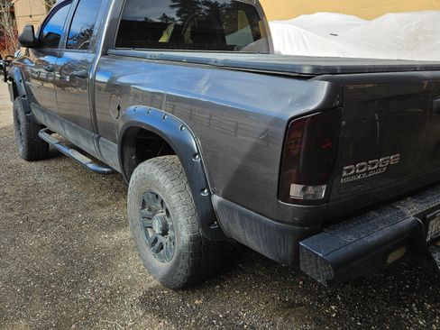 Used 2003 Dodge Ram 2500 Truck SLT image 4