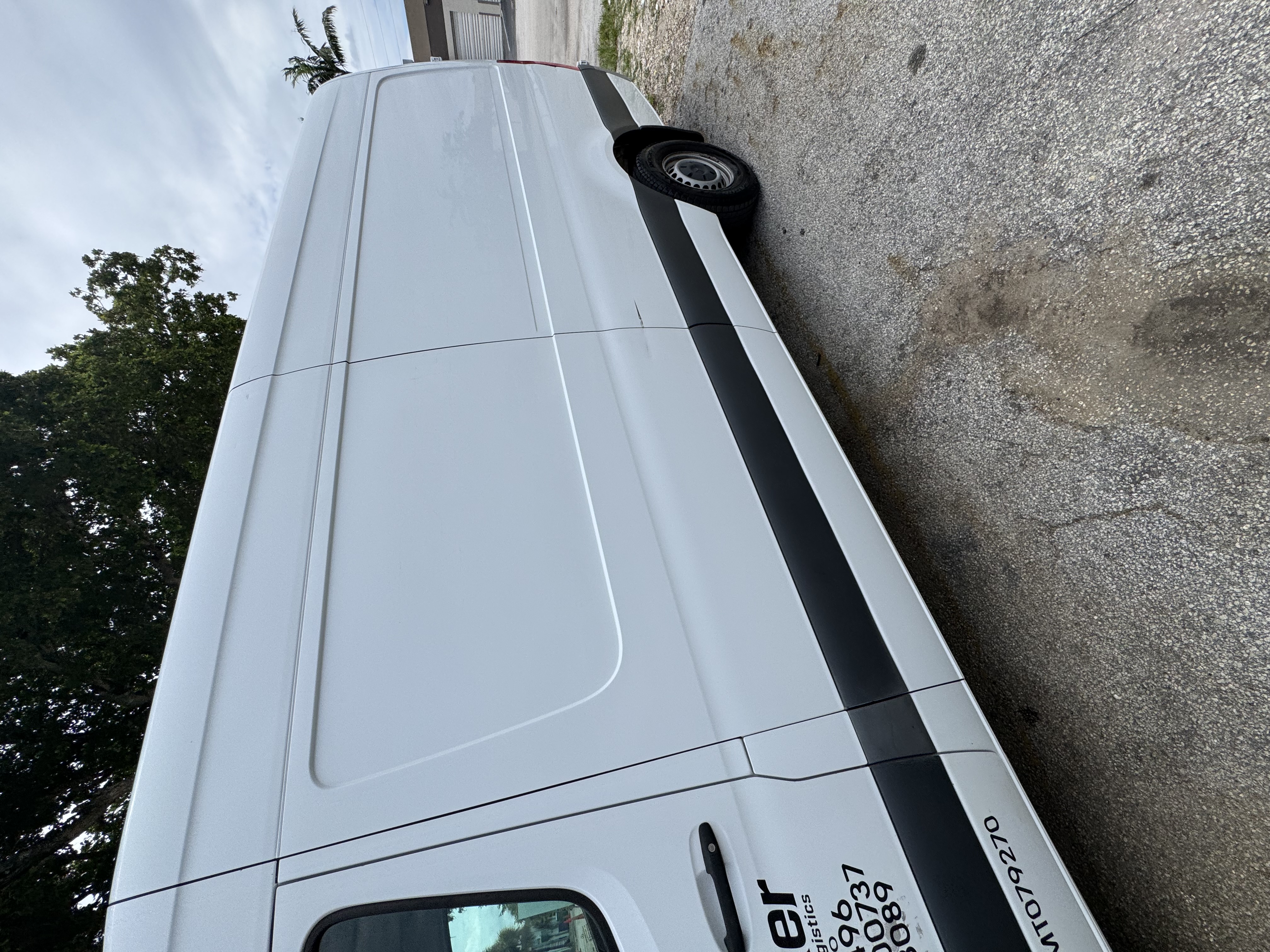 Used 2021 Mercedes-Benz Sprinter 2500 image 12
