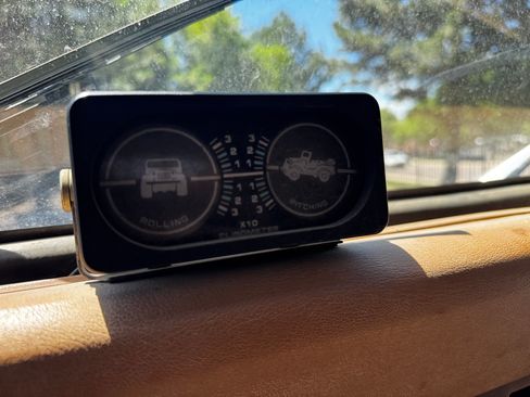 Used 1993 Jeep Wrangler 4WD image 16