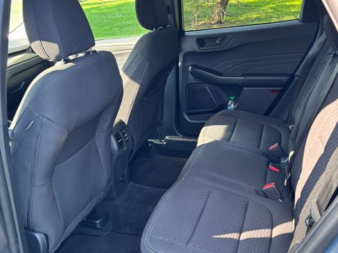 Used 2024 Ford Escape Active w/ Tech Pack #1 AWD/4WD image 18