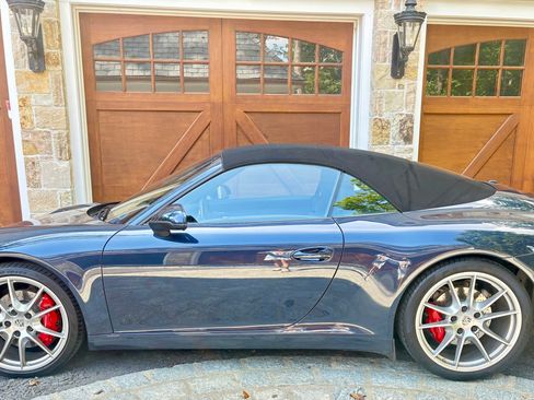 Used 2016 Porsche 911 Carrera S RWD image 4