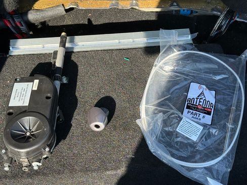 Used 2007 Jaguar XKR R image 12