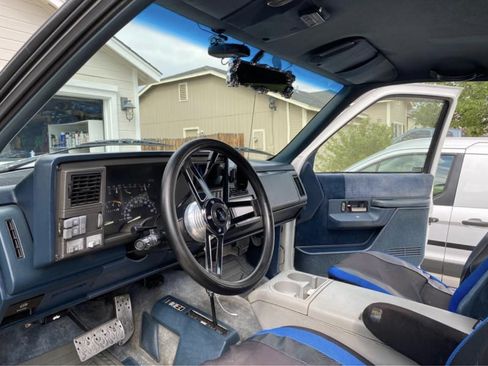 Used 1994 Chevrolet Blazer 4WD image 10