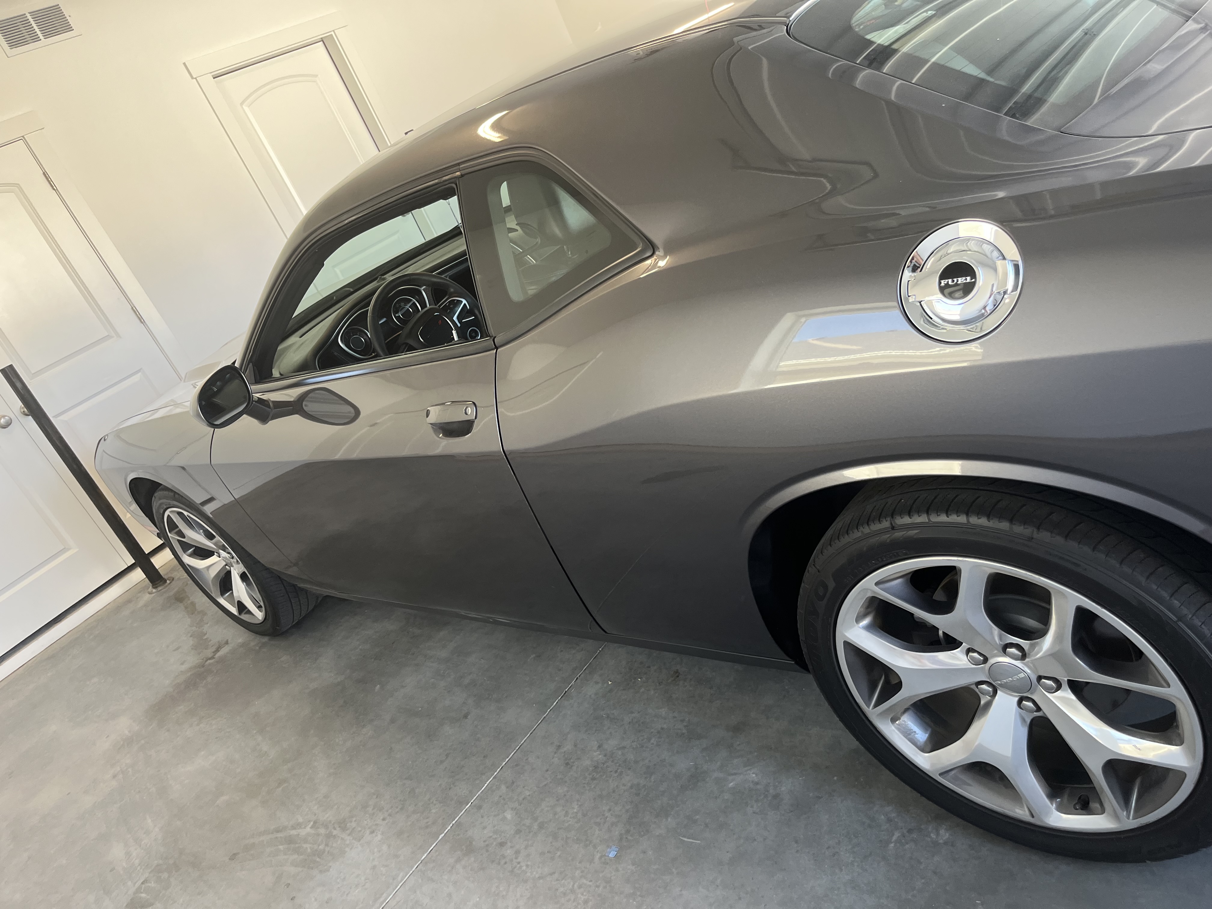 Used 2015 Dodge Challenger SXT Plus w/ Driver Convenience Group RWD image 5