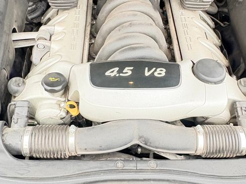 Used 2004 Porsche Cayenne S image 12