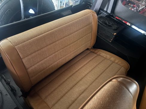 Used 1994 Jeep Wrangler Sport S image 19