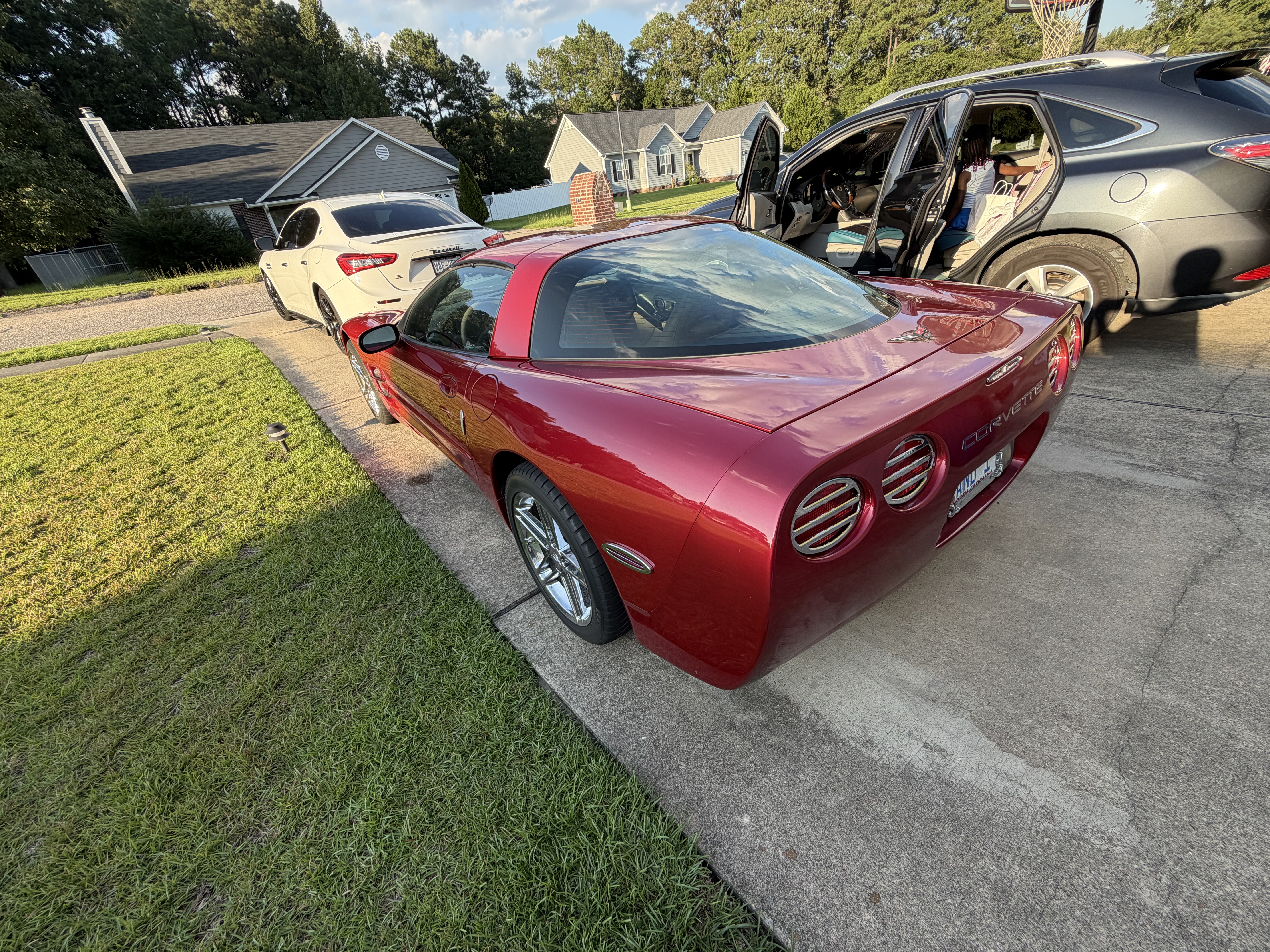 Used 2002 Chevrolet Corvette Coupe w/ Preferred Equipment Group2 RWD image 11
