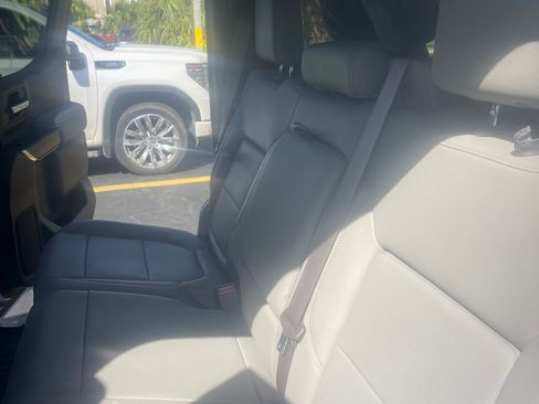 Used 2021 GMC Sierra 1500 SLT w/ SLT Premium Plus Package image 1