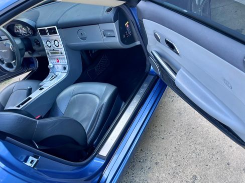 Used 2006 Chrysler Crossfire Limited image 14