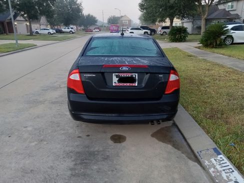 Used 2012 Ford Fusion SE image 4