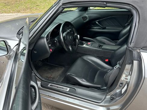 Used 2000 Honda S2000 image 10