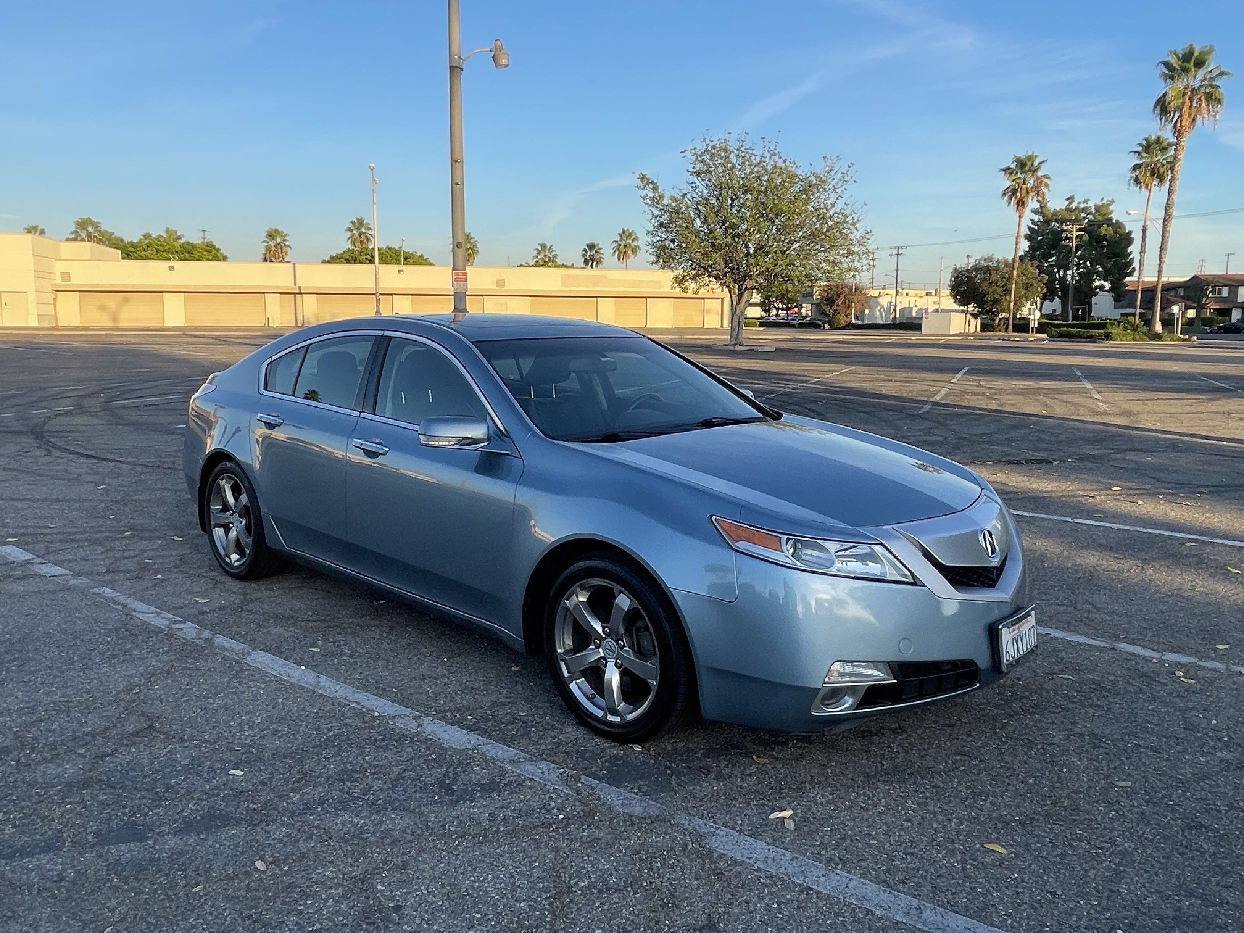Used 2009 Acura TL SH-AWD image 1
