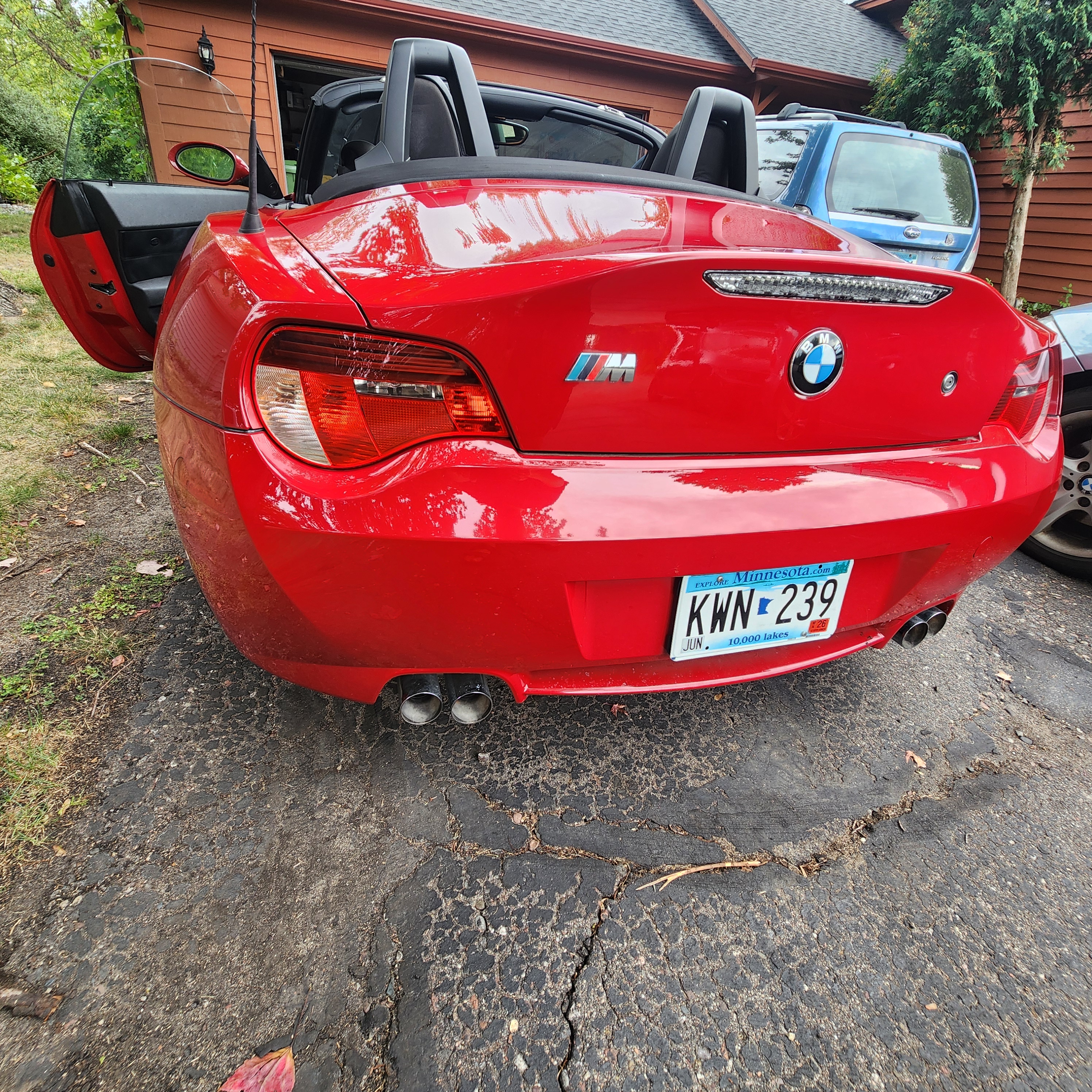 Used 2006 BMW M Roadster RWD image 2