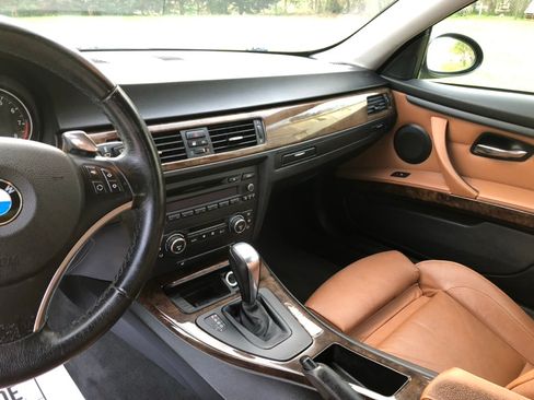 Used 2009 BMW 335i Coupe image 14