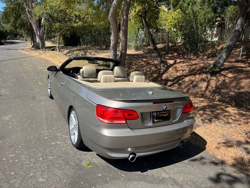 Used 2008 BMW 335i Convertible RWD image 2
