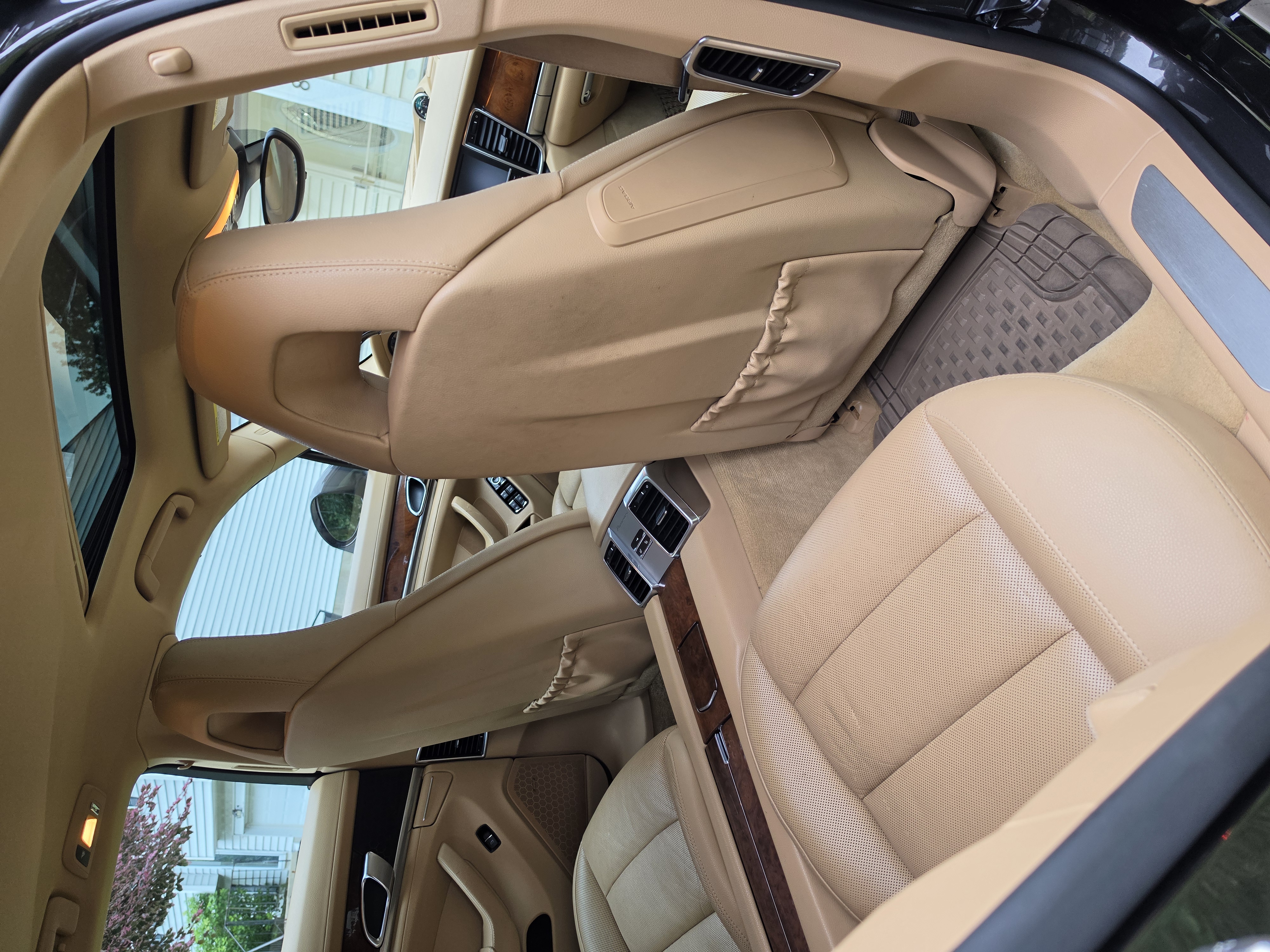 Used 2012 Porsche Panamera 4 image 14
