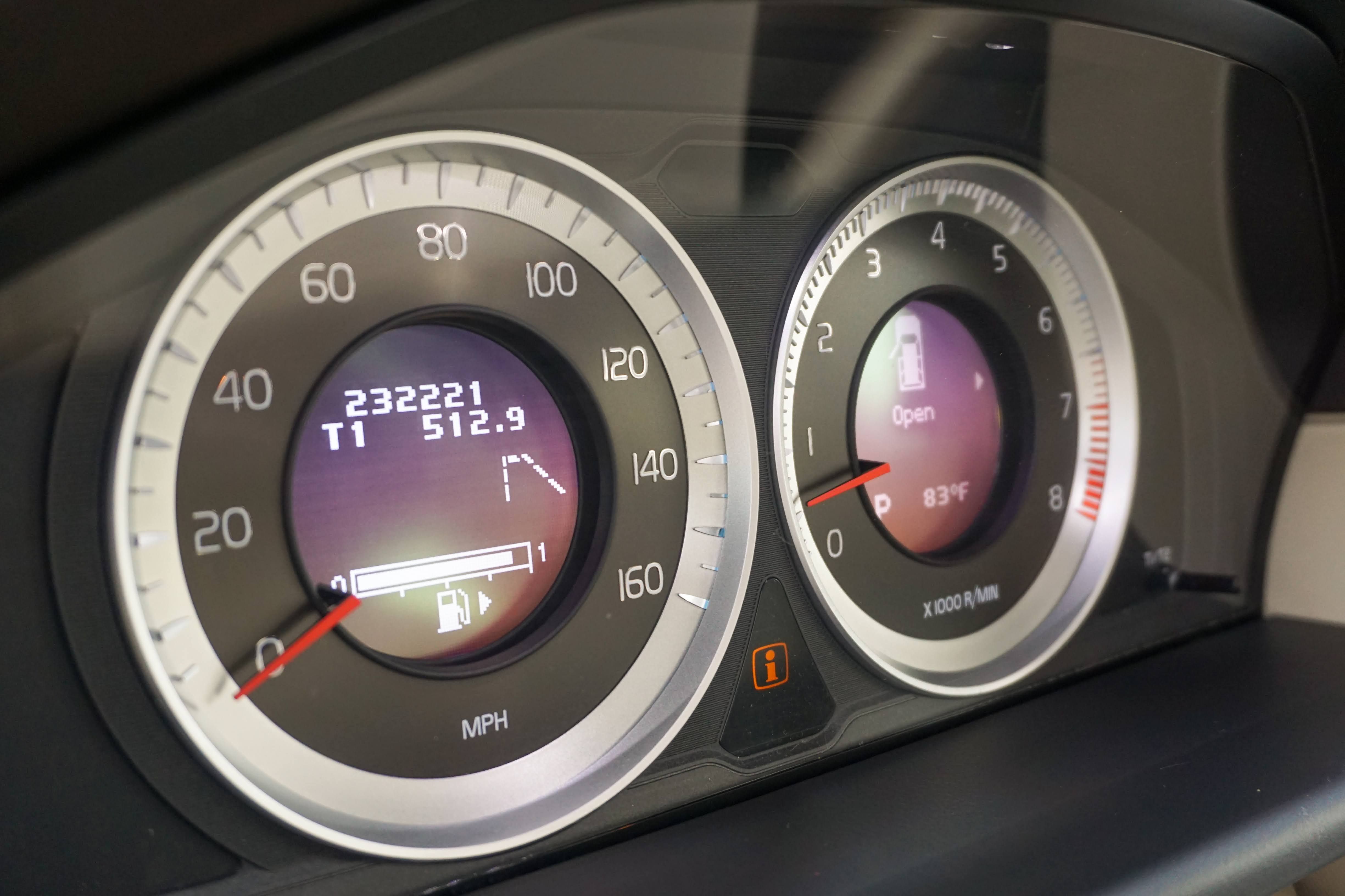 Used 2013 Volvo XC70 T6 AWD/4WD image 31
