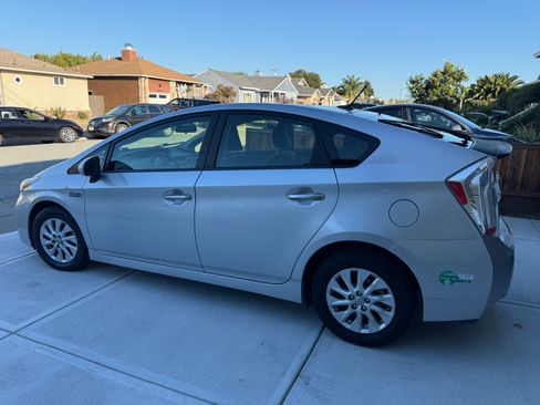 Used 2012 Toyota Prius Prime Advanced image 1